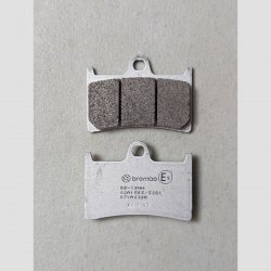 Plaquettes de frein BREMBO 07YA23SR YAMAHA MT-10 / SP 16-24 (Avant)