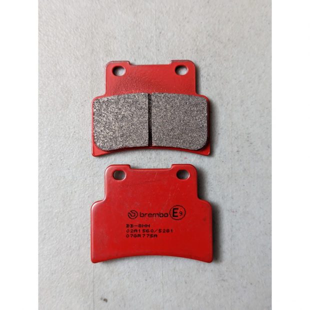 Plaquettes De Frein ACCOSSATO Organique Or - Pour Aprilia Atlantic 500, MBK YP 125 Flame X 125 (2005+)