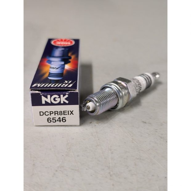 Bougie NGK Iridium KTM SMR 450 04-14 (DCPR8EIX) (NGK 6546)