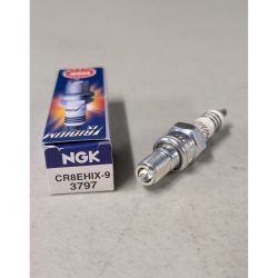 Bougie NGK Iridium HYOSUNG GT 125 COMET / GTR 125 05-16 (CR8EHIX-9) (NGK 3797)