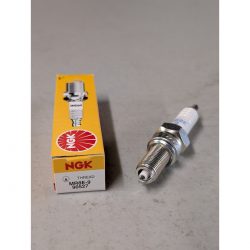 Bougie NGK Standard SUZUKI SV650 2016 (MR8E-9) (NGK 90527)