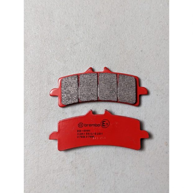 Plaquettes de frein BREMBO 07BB37SA HONDA CB 1000 HORNET SP 25-26