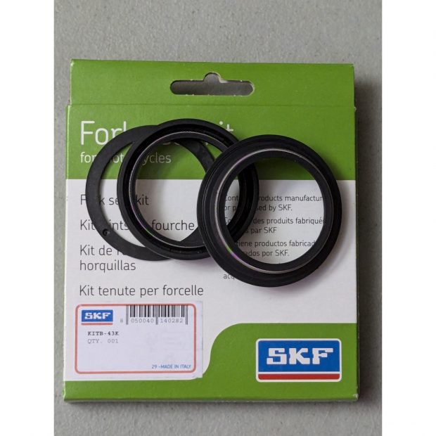 Joint spi + Cache-poussières SKF KITB-43K (KYB 43mm) SUZUKI GSX-S 1000 GT 22-25